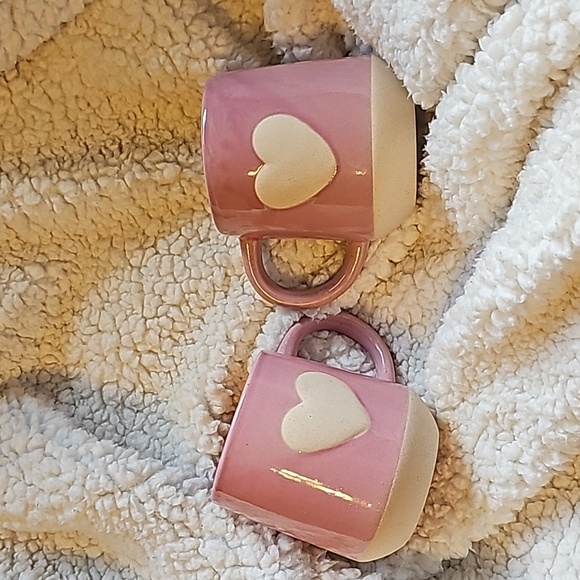 Pink heart mugs - set of 2 - Picture 5 of 7